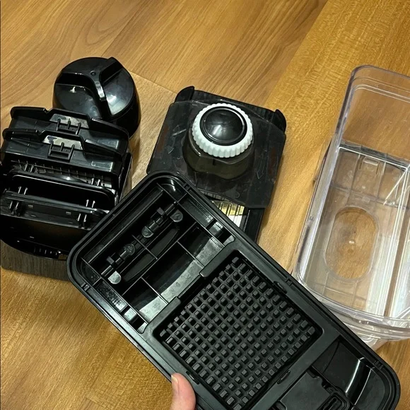 Black Kitchen Mandoline Slicer - Picture 3 of 5